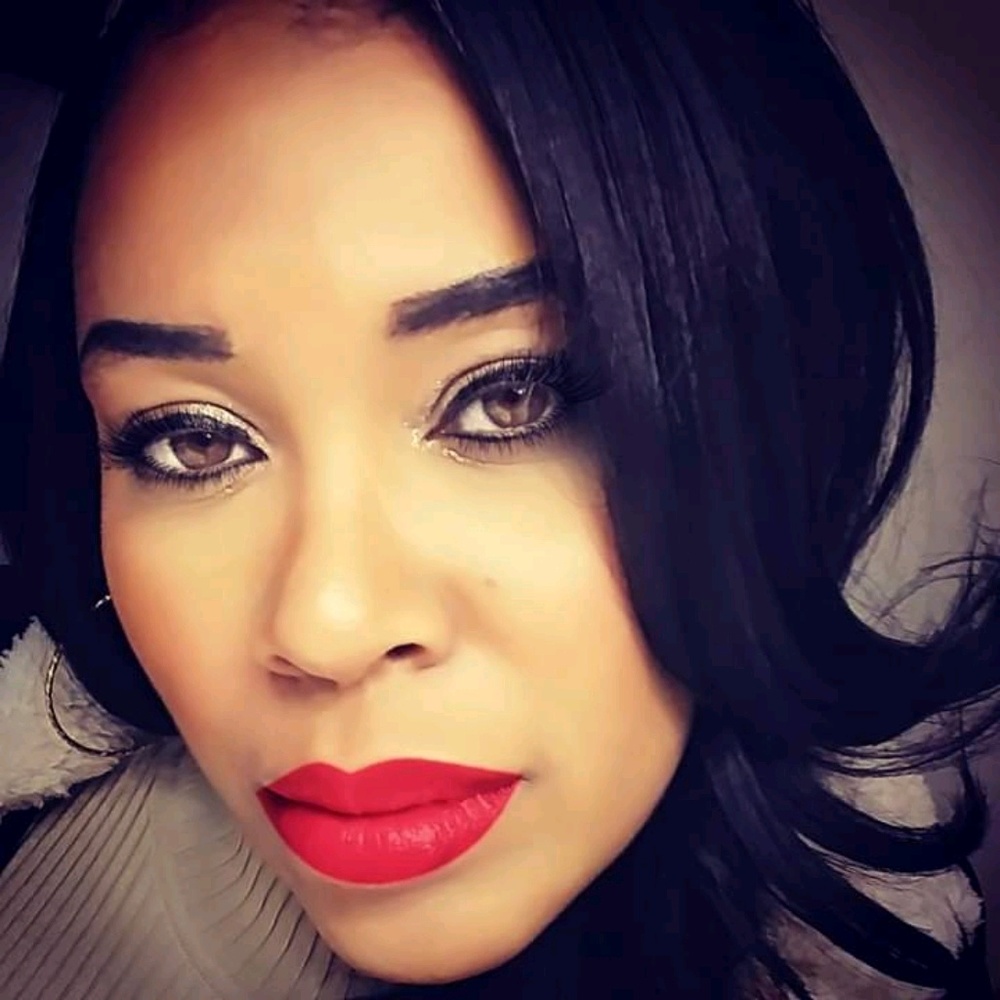 Meet your Posher, Tiffaney